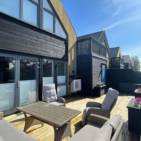 Pa Sorlandet - * Søgne